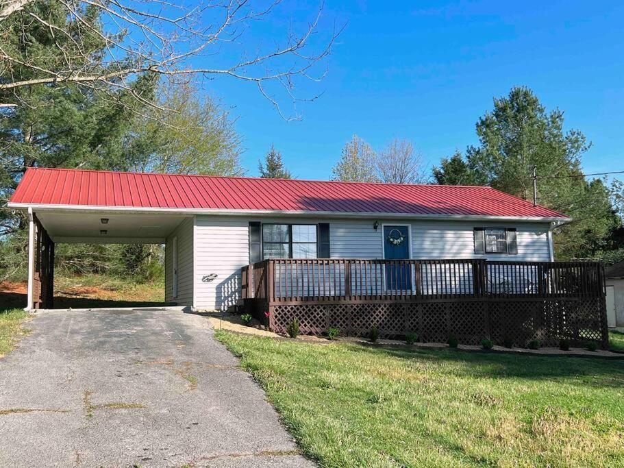 Charming House In Sevierville Family Friendly Quiet Location Close To Wilderness Exterior foto
